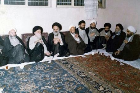 مع المرجع الكبير السيد عبدالله الشيرازي ( قدس الله سريهما )